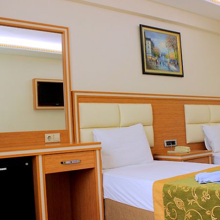 Hotel Buyuk Paris 이스탄불 외부 사진