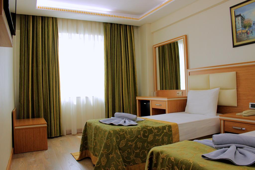 Hotel Buyuk Paris 이스탄불 외부 사진