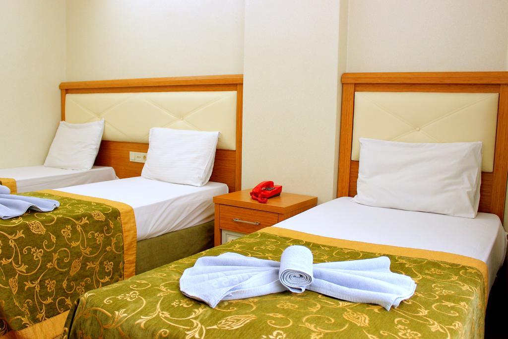 Hotel Buyuk Paris 이스탄불 외부 사진