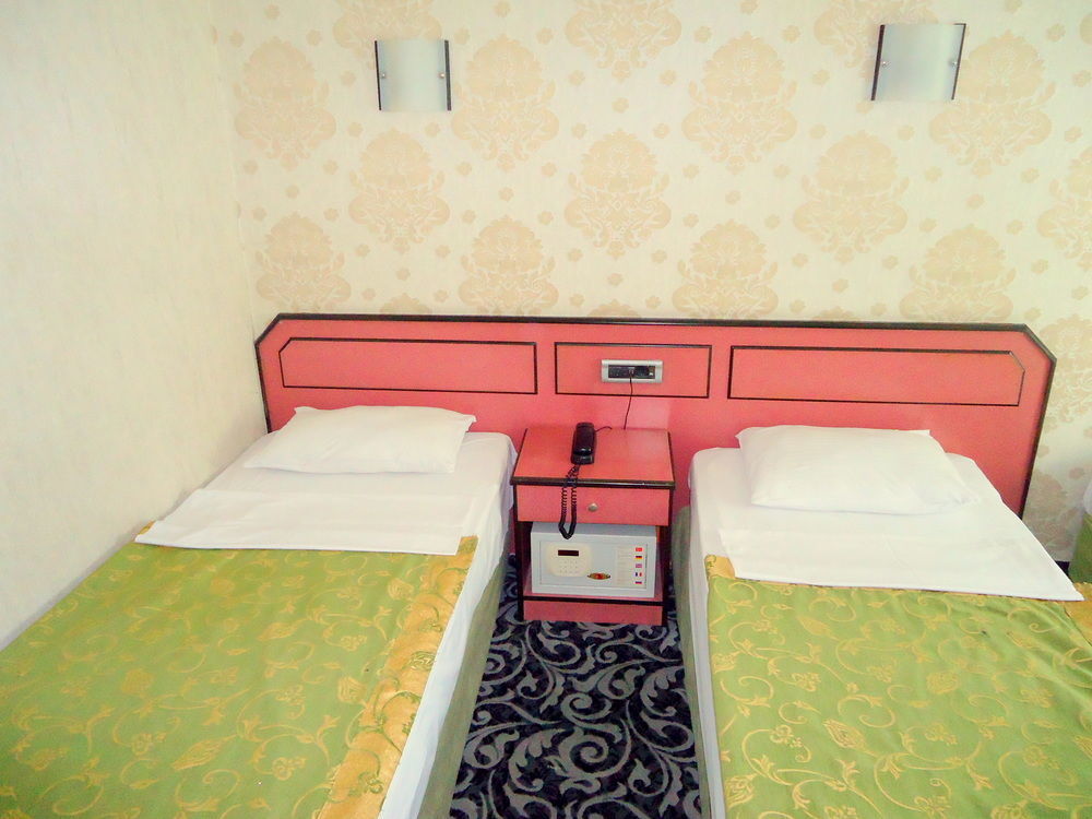 Hotel Buyuk Paris 이스탄불 외부 사진