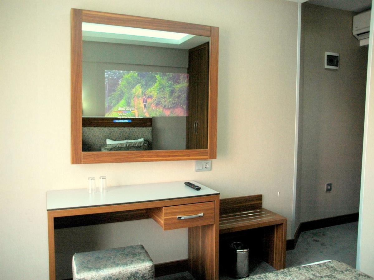 Hotel Buyuk Paris 이스탄불 객실 사진
